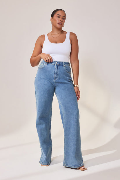 Simone - Height: 5'6 | Wearing Size 42 Tall