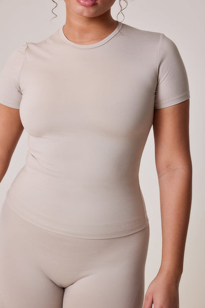 Curve Ultimate Everyday T-shirt - Oatmeal Beige