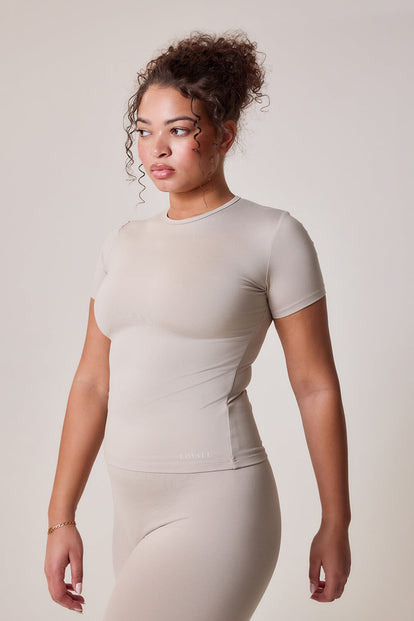 Curve Ultimate Everyday T-shirt - Oatmeal Beige