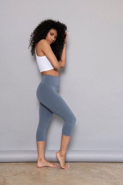 files/083_CROPPED_LIGHTWEIGHT_POWDER_BLUE_017_f594fc58-f014-4fc1-a798-707a4f7c3309.jpg