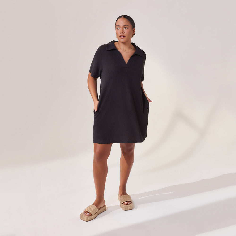 Curve Lightweight Collared Knit Dress - Black