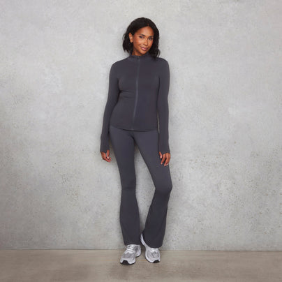 files/EMPOWER_Womens_Graphite_Flare_1.jpg