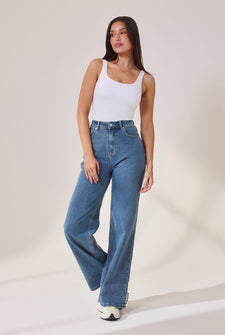 Domenica - Height: 5'9 | Wearing Size 36 Tall