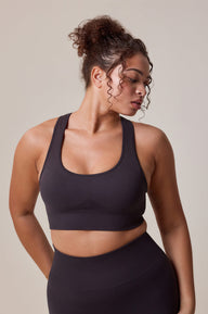 Curve Sculpt Seamless Sports Bra - Shadow