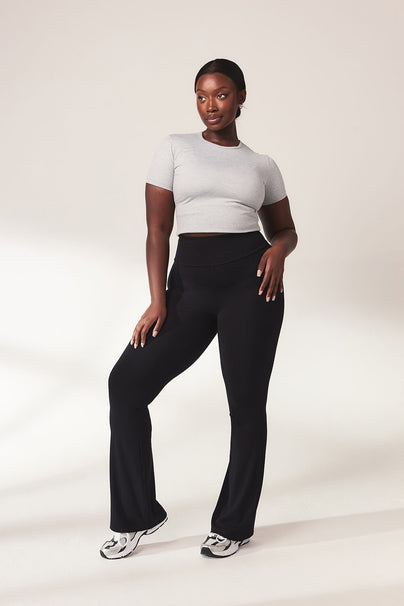 Lightweight Flare Leggings - Black