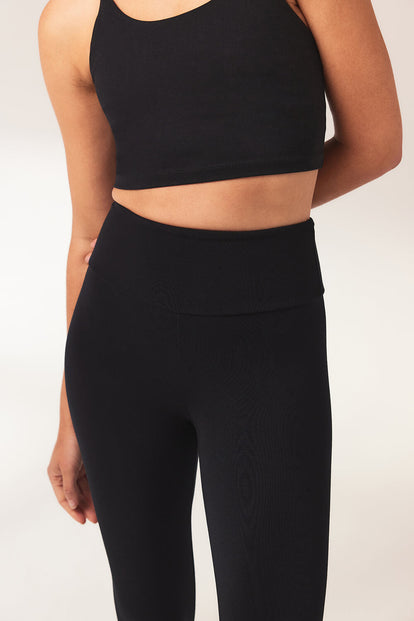 Cropped Lightweight Leggings - Black