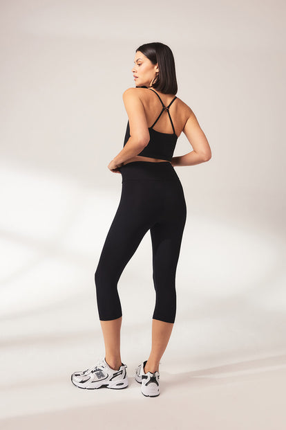 Cropped Lightweight Leggings - Black