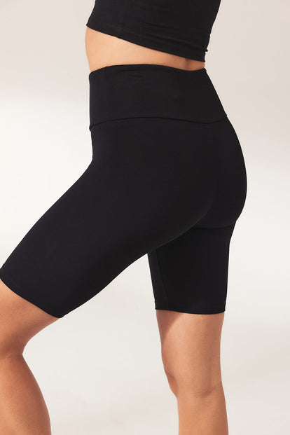 Curve Lightweight Everyday Cycling Shorts - Black