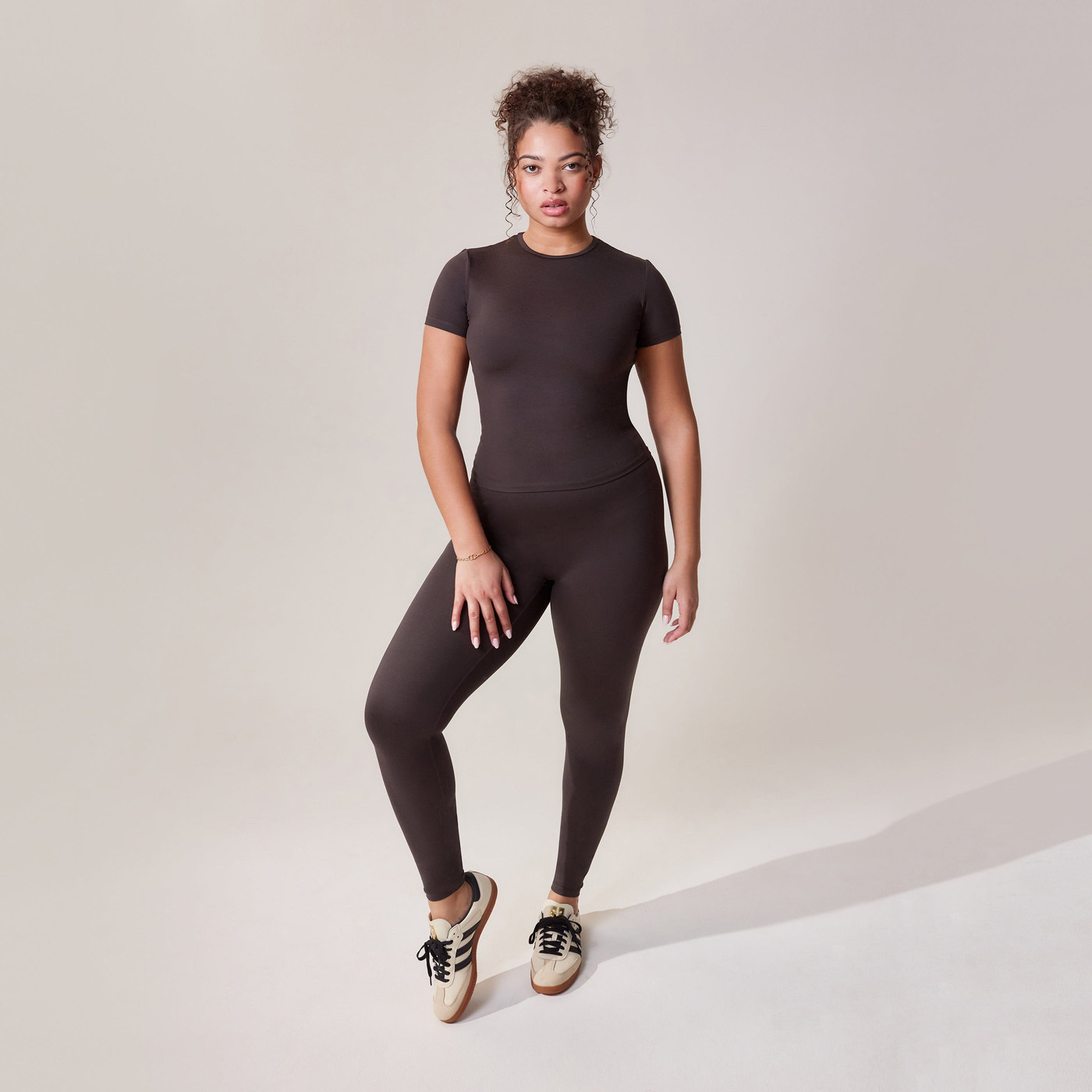 Curve Ultimate Everyday T-shirt - Black Coffee