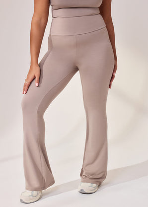 Curve Lightweight Flare Leggings - Stone