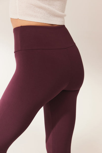 Curve Lightweight Everyday High Waisted Leggings - Burgundy