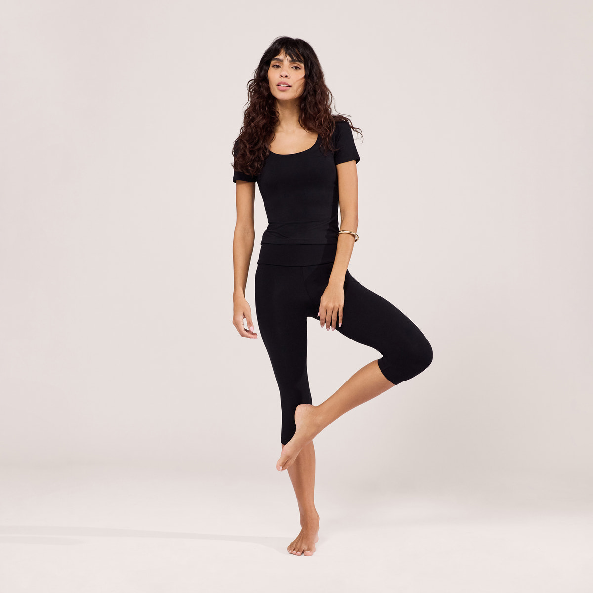 Capri Lightweight Leggings - Black