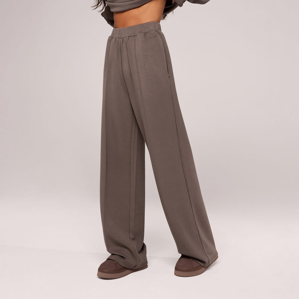 Ultimate Soft Wide Leg Jogger - Mocha