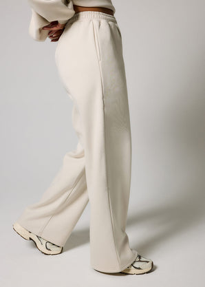 Curve ALL SZN Organic Wide Leg Jogger - Ecru