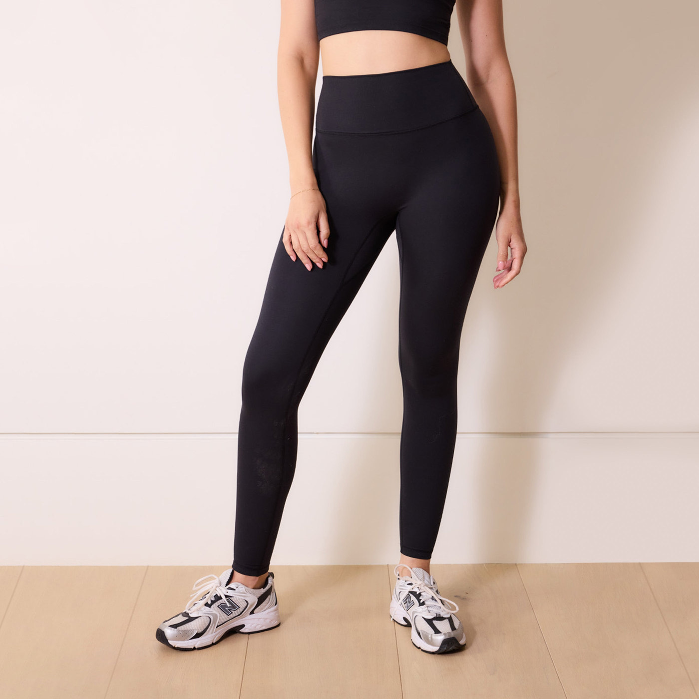 24/7 Revitalise 7/8 High Waisted Leggings - Midnight Black