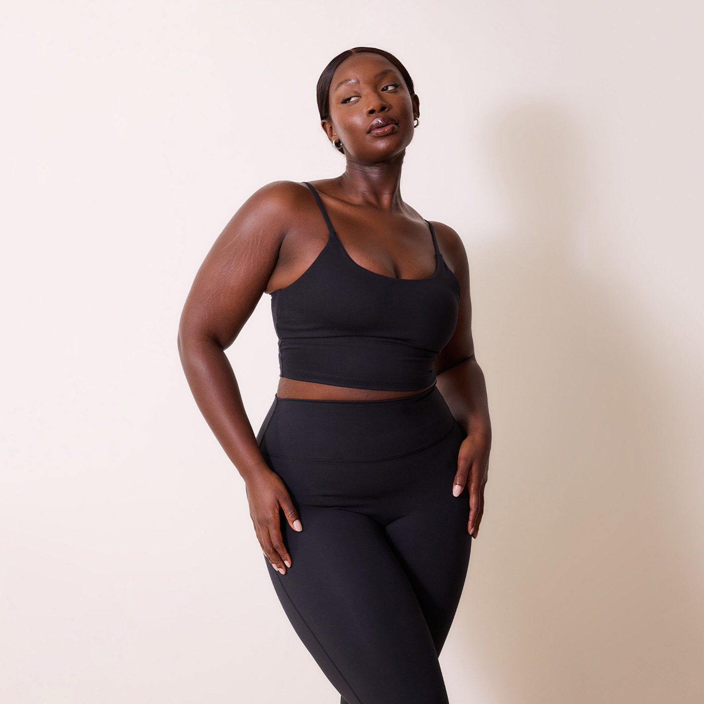 24/7 Revitalise Sports Bra - Midnight Black