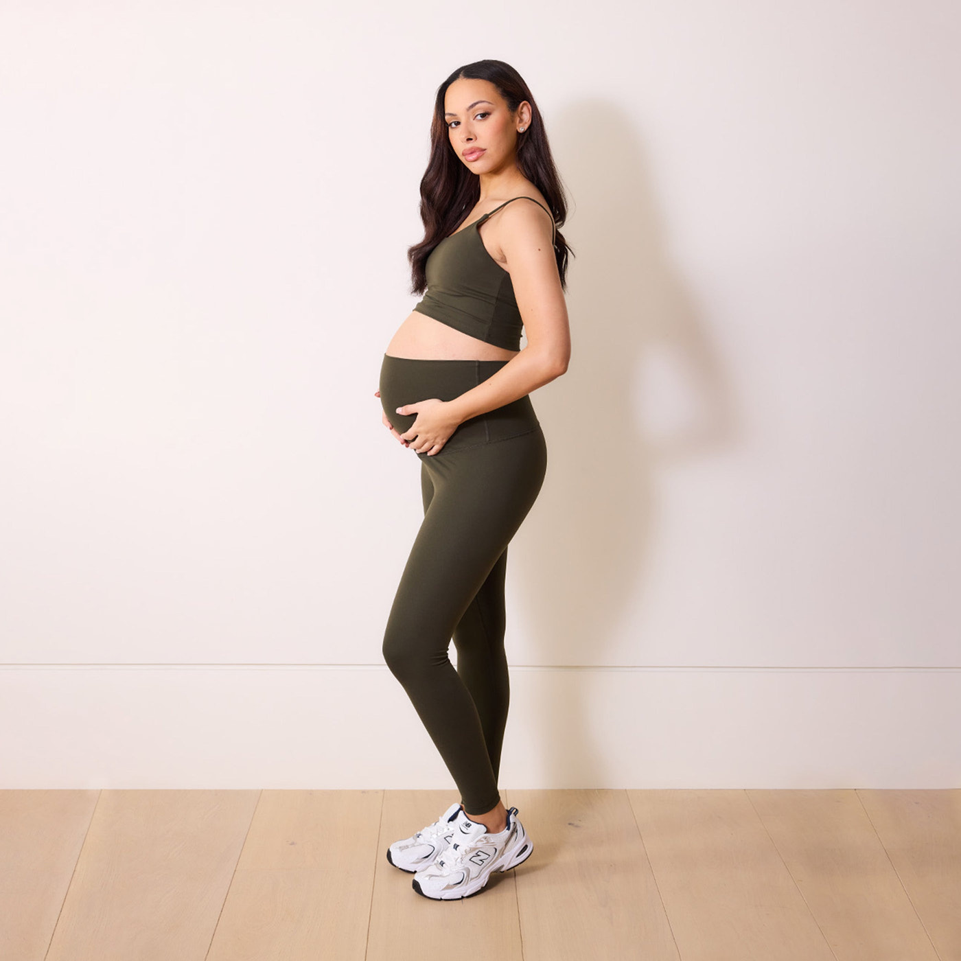 Maternity 24/7 Revitalise Leggings - Deep Olive