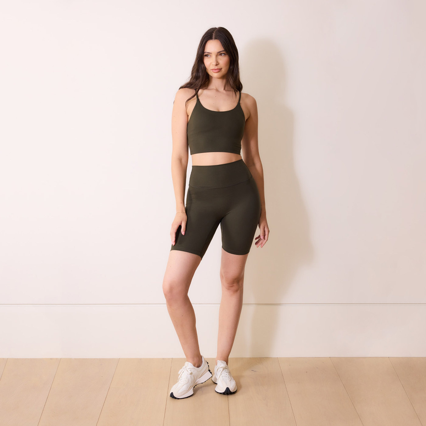 24/7 Revitalise Cycling Shorts - Deep Olive