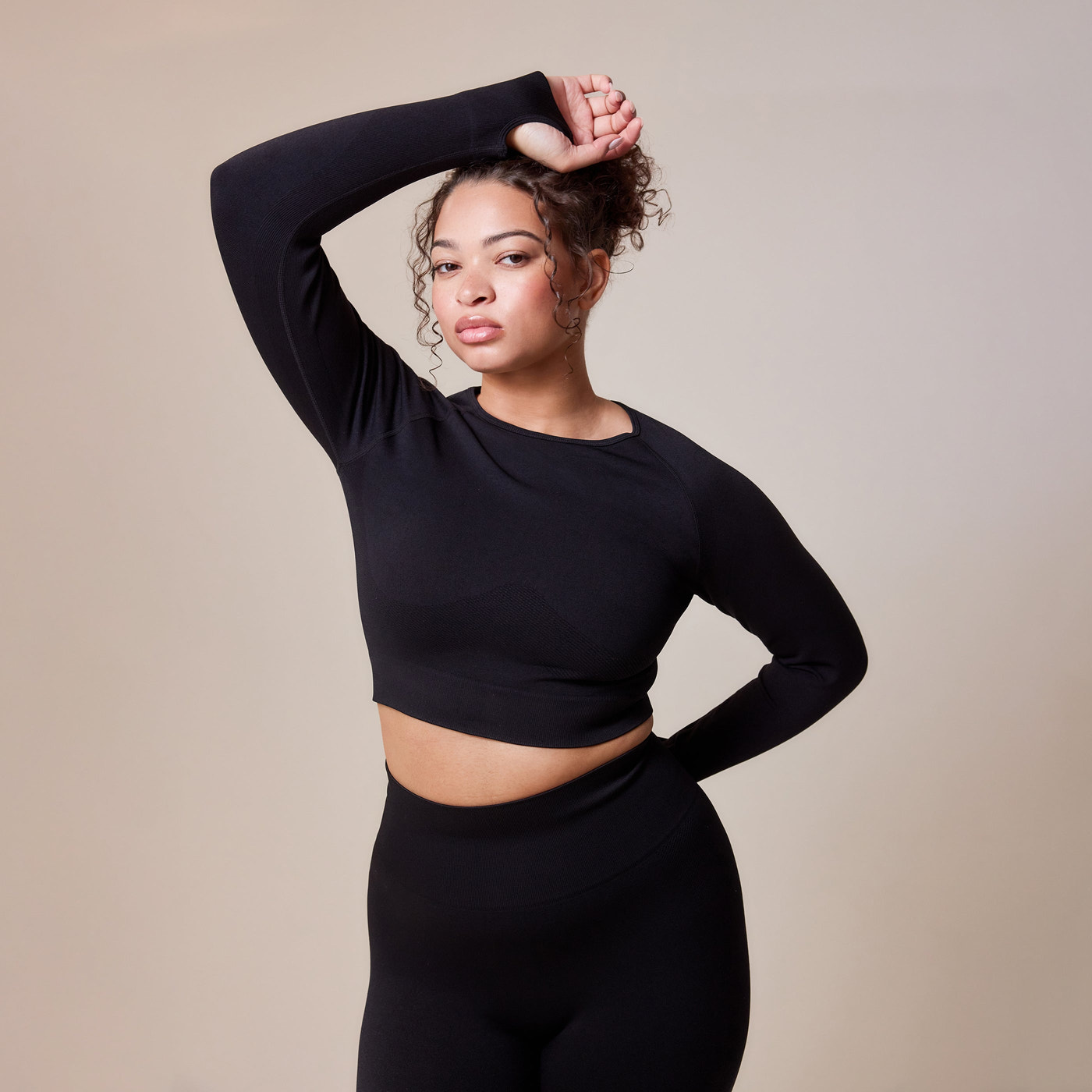 Curve Sculpt Seamless Long Sleeve Top - Black