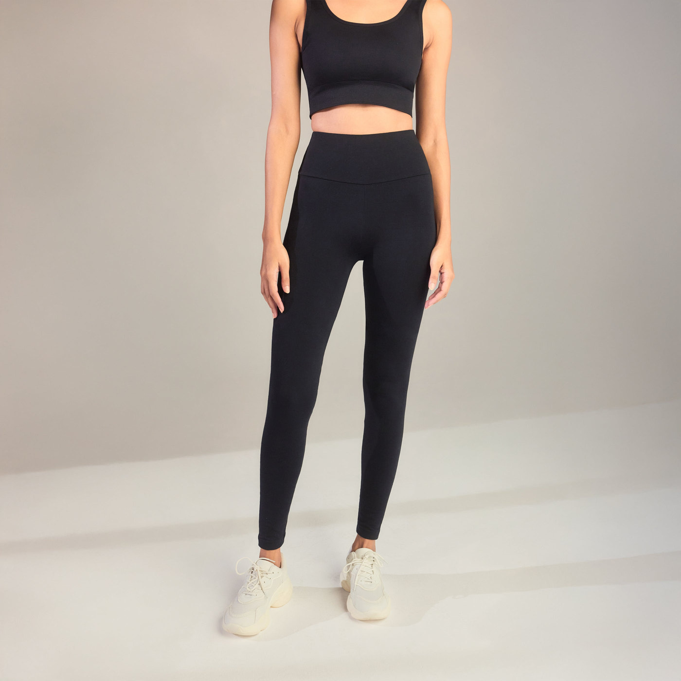 Everyday High Waisted Leggings - Black