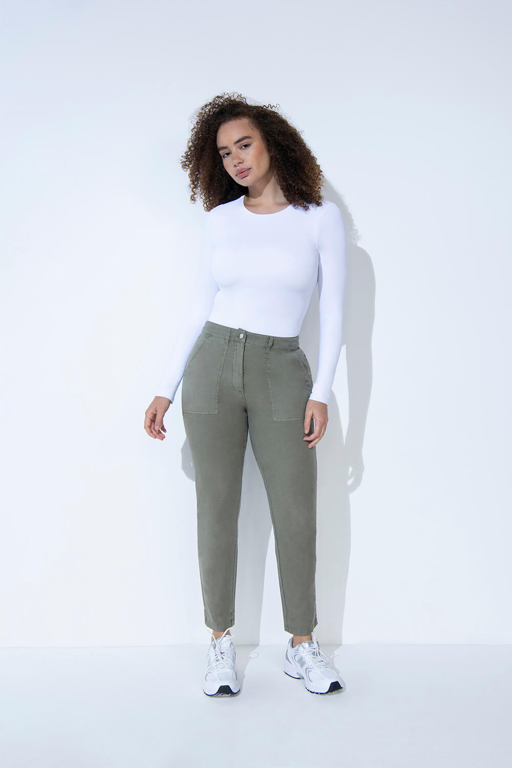Sonny - Height: 5'9.5 | Wearing Size 12 