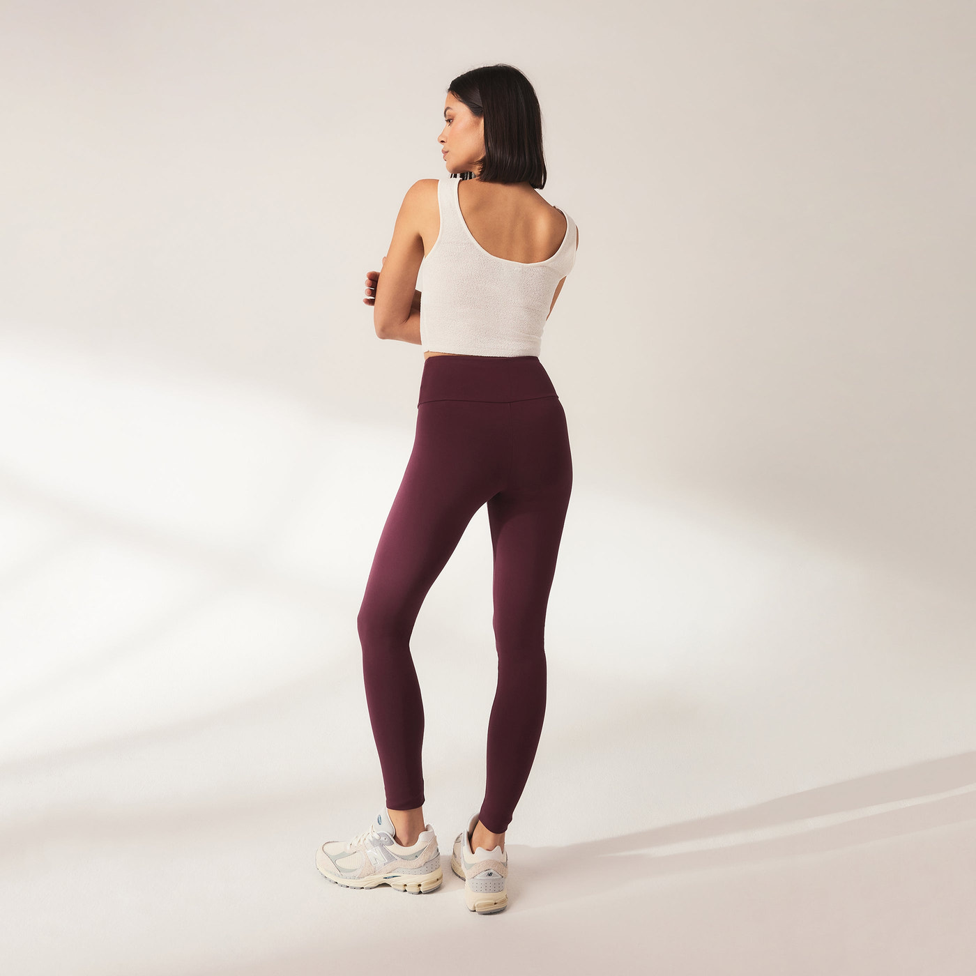 Lightweight Everyday High Waisted Leggings - Burgundy