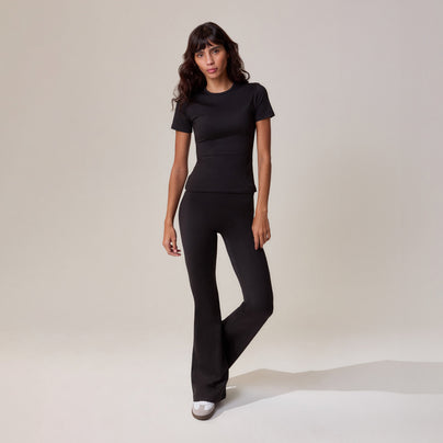 files/W_WinterLeggings_Black-3_5deaeea2-d2e3-4e08-b972-58d8c252ea04.jpg
