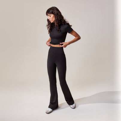 Ultimate Everyday Flare Leggings - Black