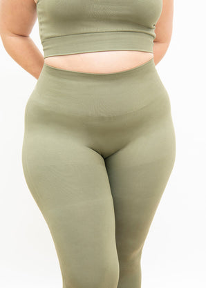 Curve Ultimate High Waisted Seamless Leggings - Sage Green