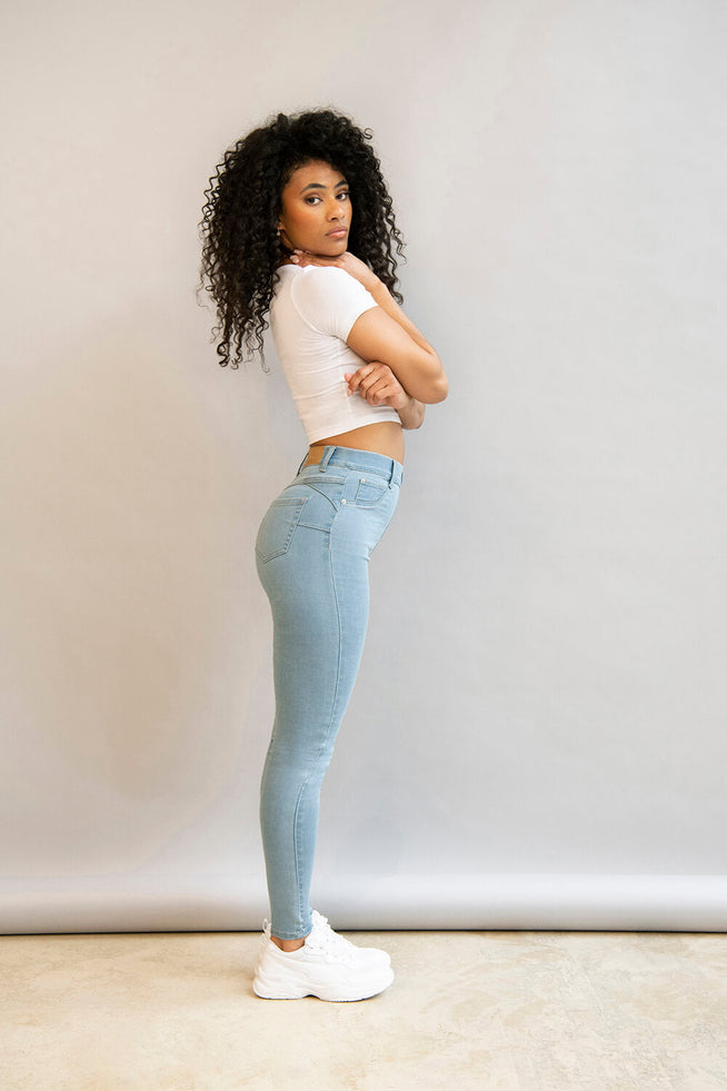 Ultimate Ankle Grazer Jeggings - Light Blue