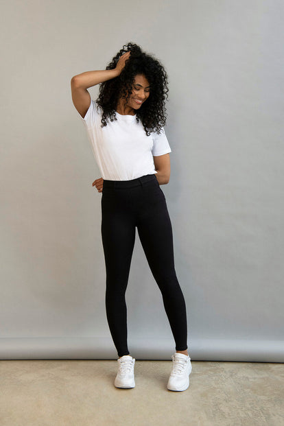 Ultimate Ankle Grazer Jeggings - Black