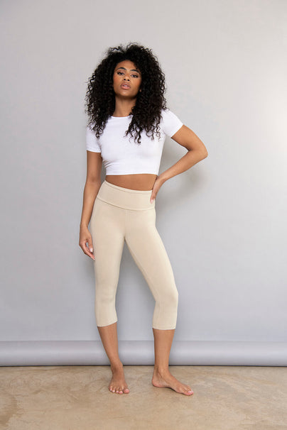 products/079_CROPPED_LIGHTWEIGHT_NATURAL_BEIGE_005.jpg