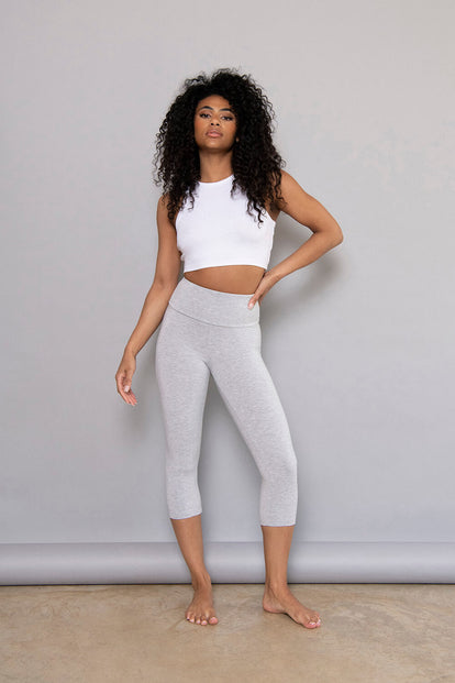 Curve Cropped Lightweight Leggings - Light Grey