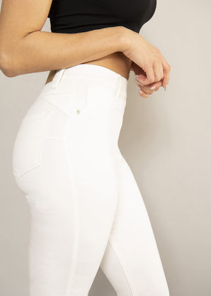 Ultimate Ankle Grazer Jeggings - White