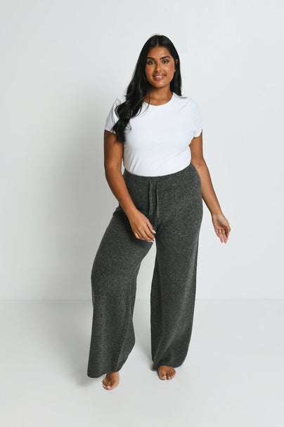 products/C_DarkGrey_WideLegKnitTrousers_1.jpg