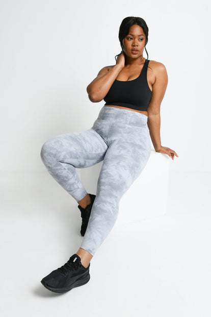 Curve Revitalise 7/8 High Waisted Leggings - Sky Grey Tie Dye