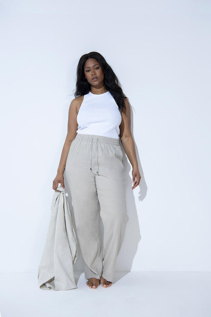 Rose - Height: 5'10 | Wearing Size 18 