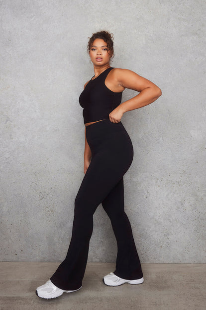 Curve Empower Flare Leggings - Black