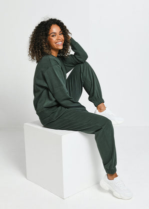 Everyday Comfy Sweatshirt - Forest Green