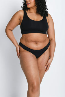 Elena - Height: 5'10 | Wearing Size 18 