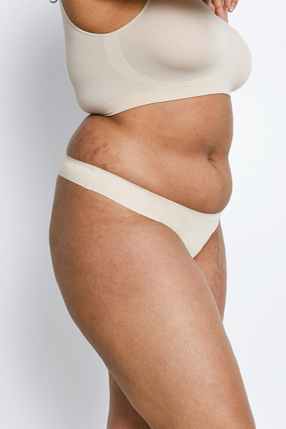 Curve Seamless Thongs 3 Pack - Beige