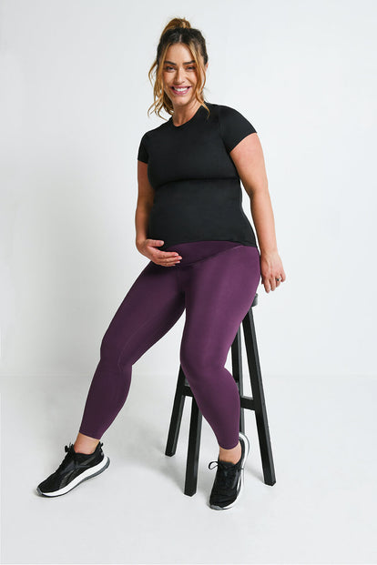 Maternity Focus 7/8 Sports Leggings - Mulberry Plum