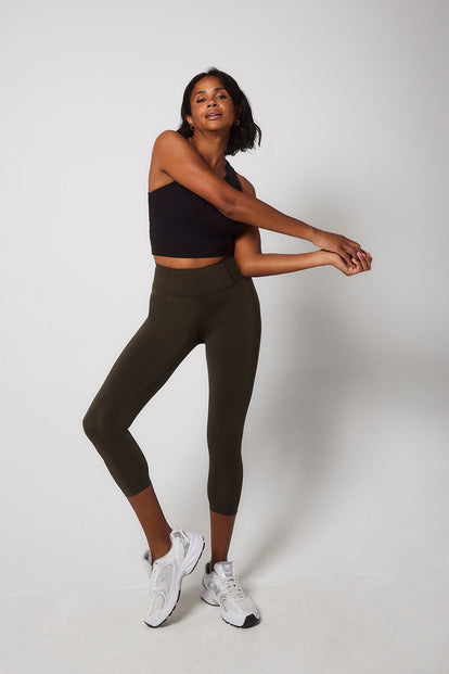 Margarita - Height: 5'9 | Wearing Size 10 
