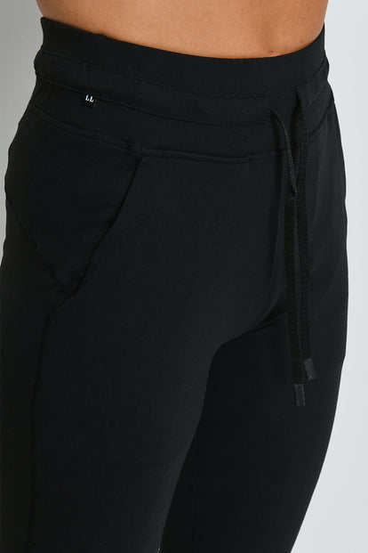 Recharge High Waisted Joggers - Midnight Black