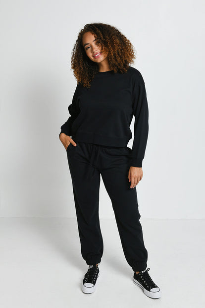 Everyday Comfy Sweatshirt - Black