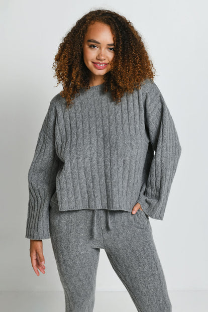 Cable Knit Jumper - Grey